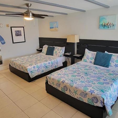 River Delight,Studio109, Beach & Pool Steps Away + Wifi Ruskin Exteriör bild